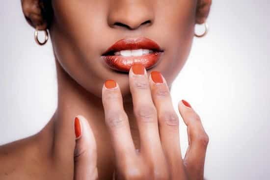 What Is the Blister on My Lip? (It's NOT a Cold Sore!)